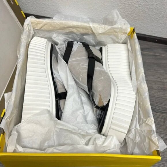 Circus by Sam Edelman Elana Buckle Ankle Strap Platform Sandals - Picture 2 of 7